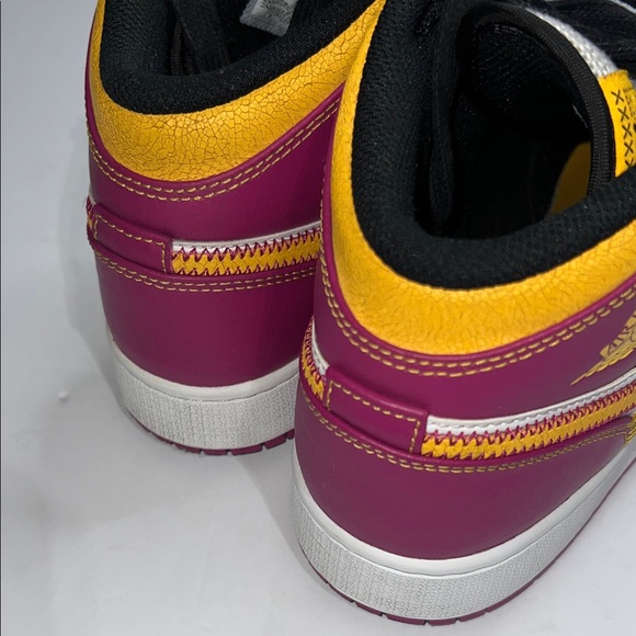 Nike Air Jordan Dia De Los Muertos special edition - Youth - Picture 6 of 10